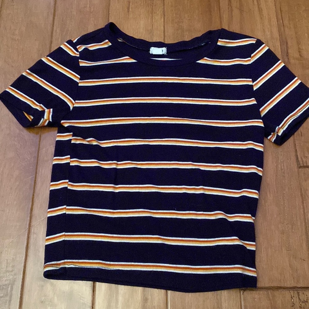 Garage cropped tee